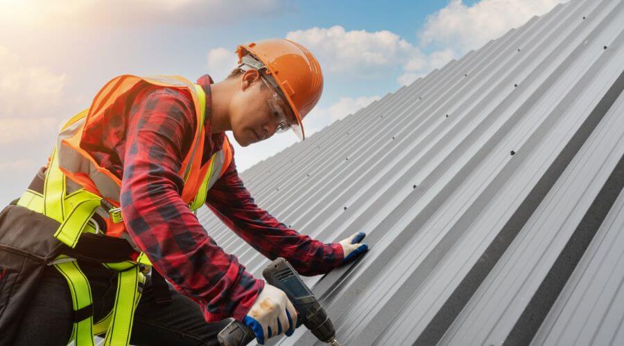 Professional gutter cleaning in Brookhaven, MS